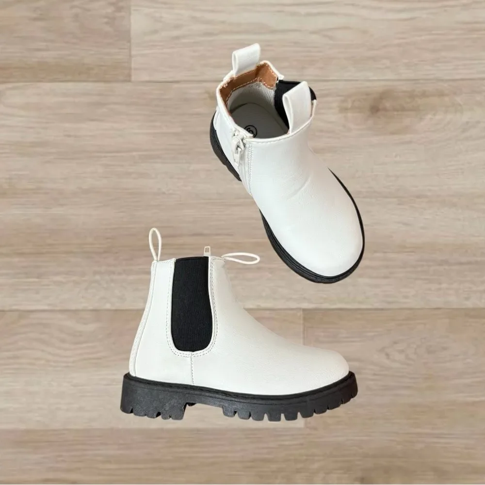 Toddler Girls White & Black Chelsea Boots | Size 6 | Sparkle In Pink